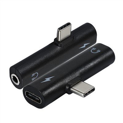 黒の T 字型 USB C オーディオおよび充電器アダプター